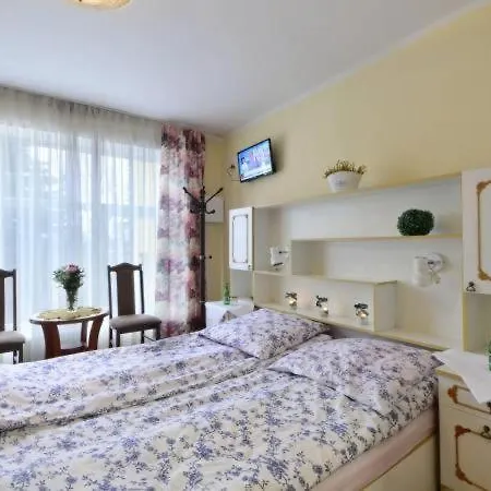 Magnolia Hotel